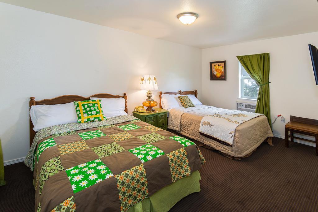 Virginia City Inn Ngoại thất bức ảnh