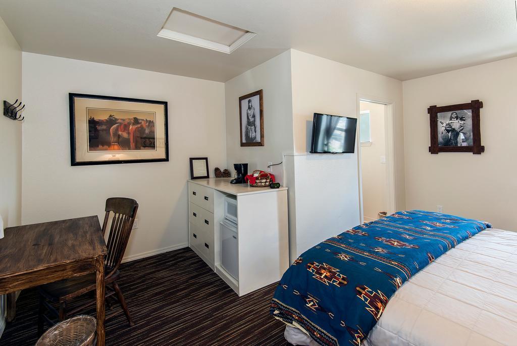 Virginia City Inn Ngoại thất bức ảnh