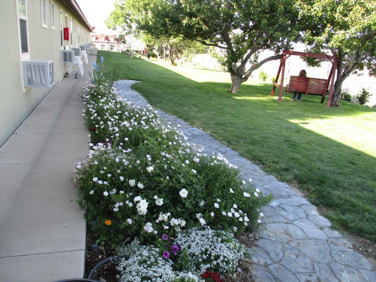 Virginia City Inn Ngoại thất bức ảnh