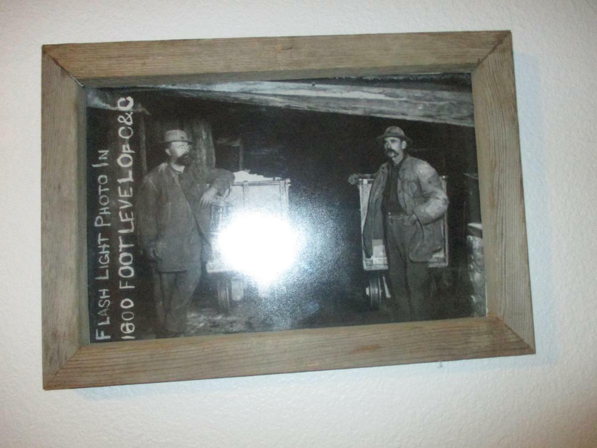 Virginia City Inn Ngoại thất bức ảnh